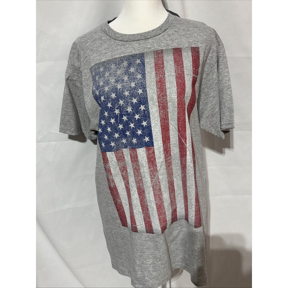 AMERICAN FLAG Crewneck Tee T-shirt Light‎ Grey Ripple Junction Size Medium